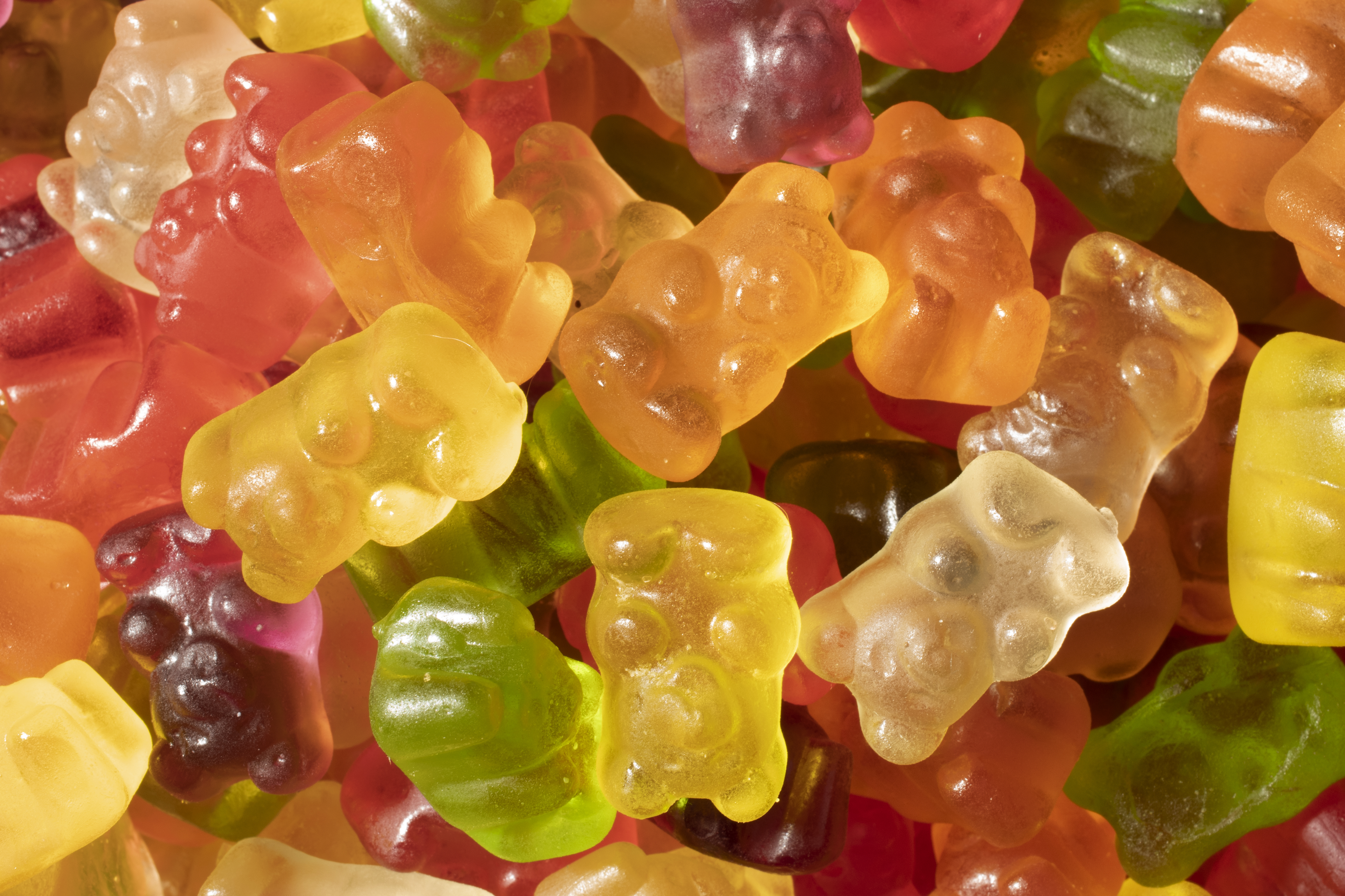still-life-colorful-gummy-bea